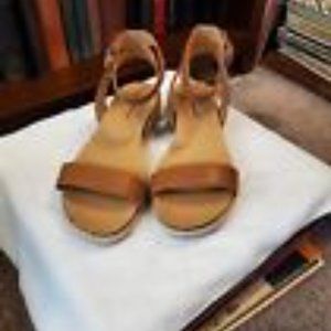 Lucky Brand Women's Garston Flat Sandal - Size 9.5